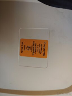 Dětská autosedačka Kinderkraft ONETO3 i-Size (9–36 kg) - 4