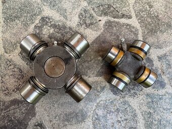 Kříž kardanu 4x - velký asi PV3S - 4