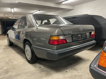 MERCEDES-BENZ 124 - 4