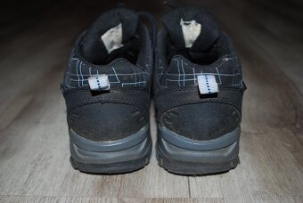 SOFTSHELLOVÉ BOTY, ZN.CROSSROAD, VEL.35 - 4