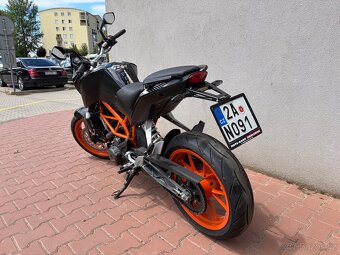 KTM Duke 390 - 4