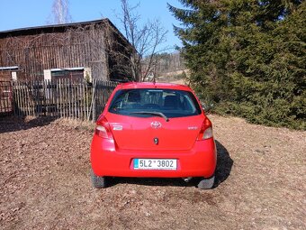 Prodám Toyota Yaris 1,3 - 4