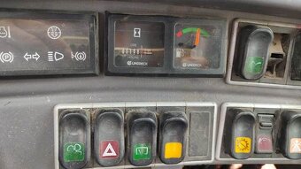 Teleskopický nakladač Manitou MLT 845-120 LSU - 4