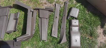 Prodám originál plasty interiéru hnědé Škoda favorit - 4