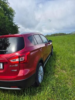 Suzuki SX4 S-Cross Hybrid - 4
