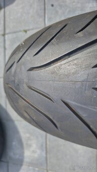Bridgestone T31 zadní pneumatika - 4