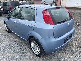 Fiat Punto 1,4i rok 2007 klima - 4