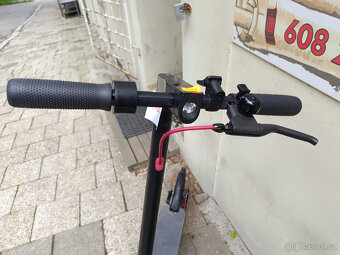 Elektrická koloběžka Sencor Scooter S70 - 4