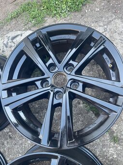 Alu kola 5x112 R 16 - 4