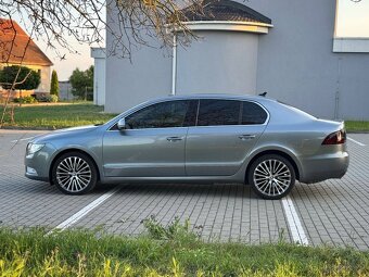 Škoda Superb 2 2.0 TDI DSG 125kw Exclusive - 4