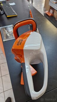 NOVÝ akumulátorový plotostřih Stihl HSA 86 - 4