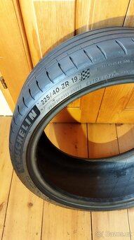 Letní pneu 225/40 r19, Michelin PS4s - 4