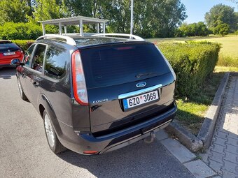 Ford focus kombi II 1,6 benzín - 4