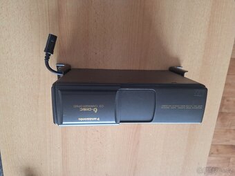 Autorádio Panasonic+CD Chenger - 4