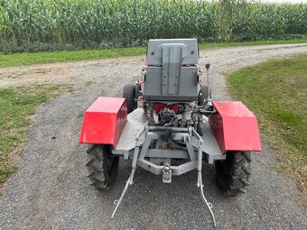 Prodám traktor domácí výroby s motorem 1.9D - 4