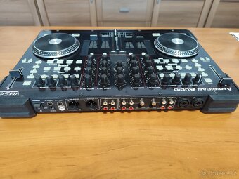 Prodám American Audio VMS4.1 -- 4 Channel Midi Controller - 4
