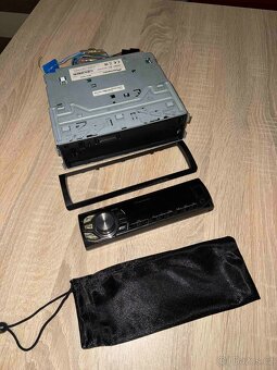 Autorádio Pioneer MVH-160UI (USB) - 4