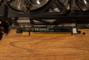 Prodám Gigabyte GeForce GTX 760 WindForce 3X OC 4 GB Rev. 2. - 4
