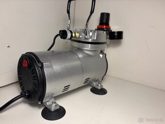 Modelářský kompresor Fengda - 4