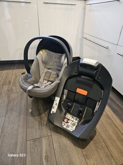 Cybex Aton 5 + základna - 4