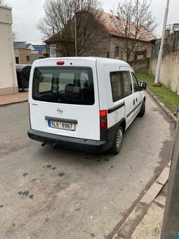 Opel combo-C 1.4 5.místné - 4