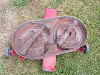 Kosiště sečení MTD 102 cm - 4