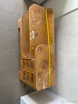 Starožitná komoda - 4