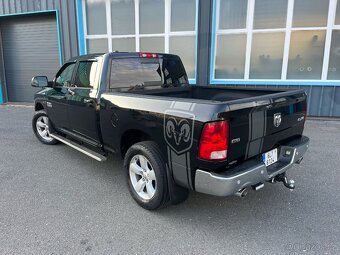 Dodge RAM 1500 3.0 V6 Diesel 8speed aut. Tažné na 3.500kg - 4