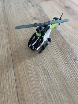 Lego Technic 30465 Helikoptéra. - 4