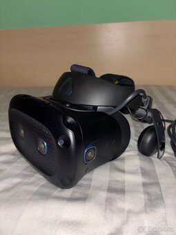 HTC Vive Cosmos Elite - 4