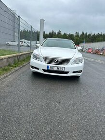 Lexus LS 460 awd - 4