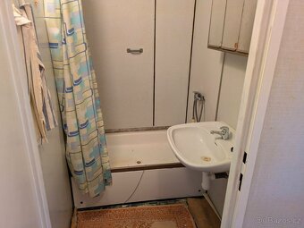Pronájem bytu 1+kk, 24 m² Hálkova, Opava - 4