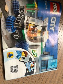 Lego čistící vůz 60249 - 4
