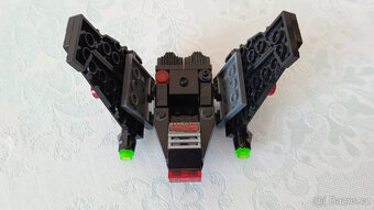 LEGO STAR WARS - Mikroraketoplán Kylo Rena - 4
