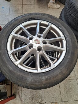 Alu kola Porsche Cayenne - Originání 18" Zimní pneu - 4