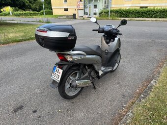 Honda SH 150. rok 2007. Najeto 43100km + kufr +helma - 4