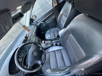 Škoda Octavia II 2.0TDI 103kW 8V - 4