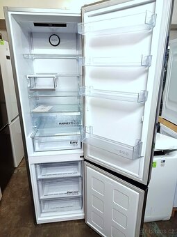Nová lednice BEKO NeoFrost 203 cm, ZÁRUKA - 4
