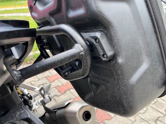Koupím sháním URBAN ABS boční kufry 16,5 l pravý a levý - 4