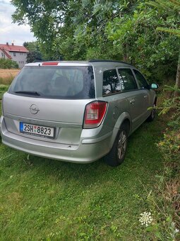 Opel Astra 2006 Combi 1,6 benzín - 4