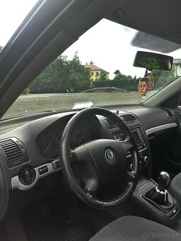 Octavia 2 1.9tdi - 4