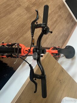 Lehoučké dětské kolo Specialized Jett, vel. 16 - 4