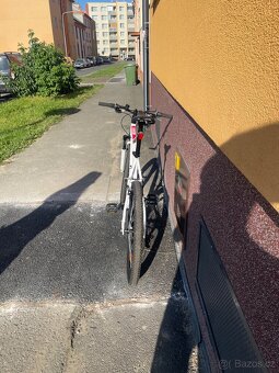 Horské kolo B-Twin - 4