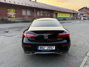 Mercedes Benz E450 coupe 3.0 V6 - 4