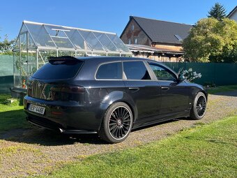Alfa Romeo 159 Ti 1.9JTDm 110Kw - 4