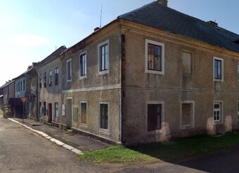 Prodej 1/3 chalupy - 4