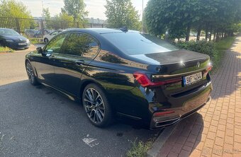 BMW 730d M-Paket xDrive I.majitel CZ rok 5/2022 ODPOČET DPH - 4