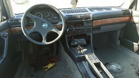 BMW e32 730i - 4