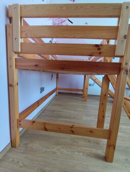 Vyvýšená postel se skluzavkou - 4