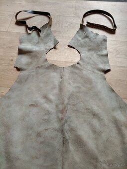 Kožená pracovní, svářecí zástěra - 4